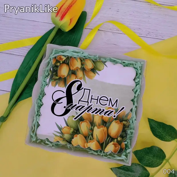 Пряник квадратный (цветы) (10-10 см.)